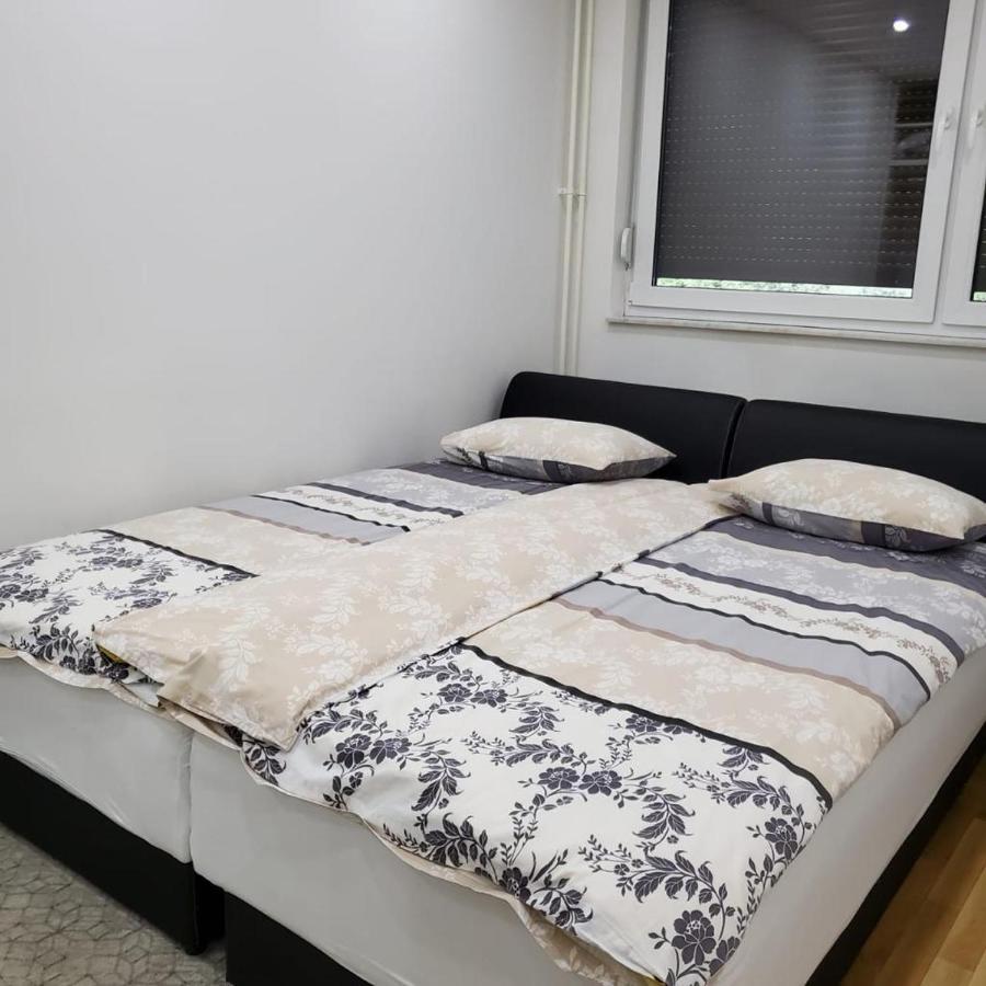Ozzy Apartment Travnik Ngoại thất bức ảnh